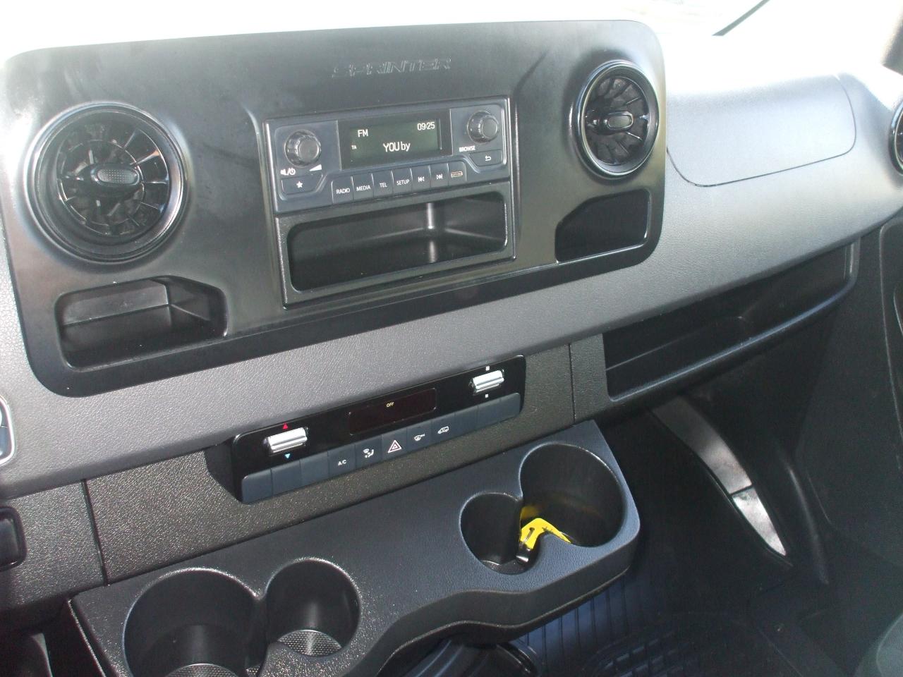 2019 Mercedes-Benz Sprinter 1500 Roof144",Certified,Rebuilt,Backup Cam,Keyless - Photo #10