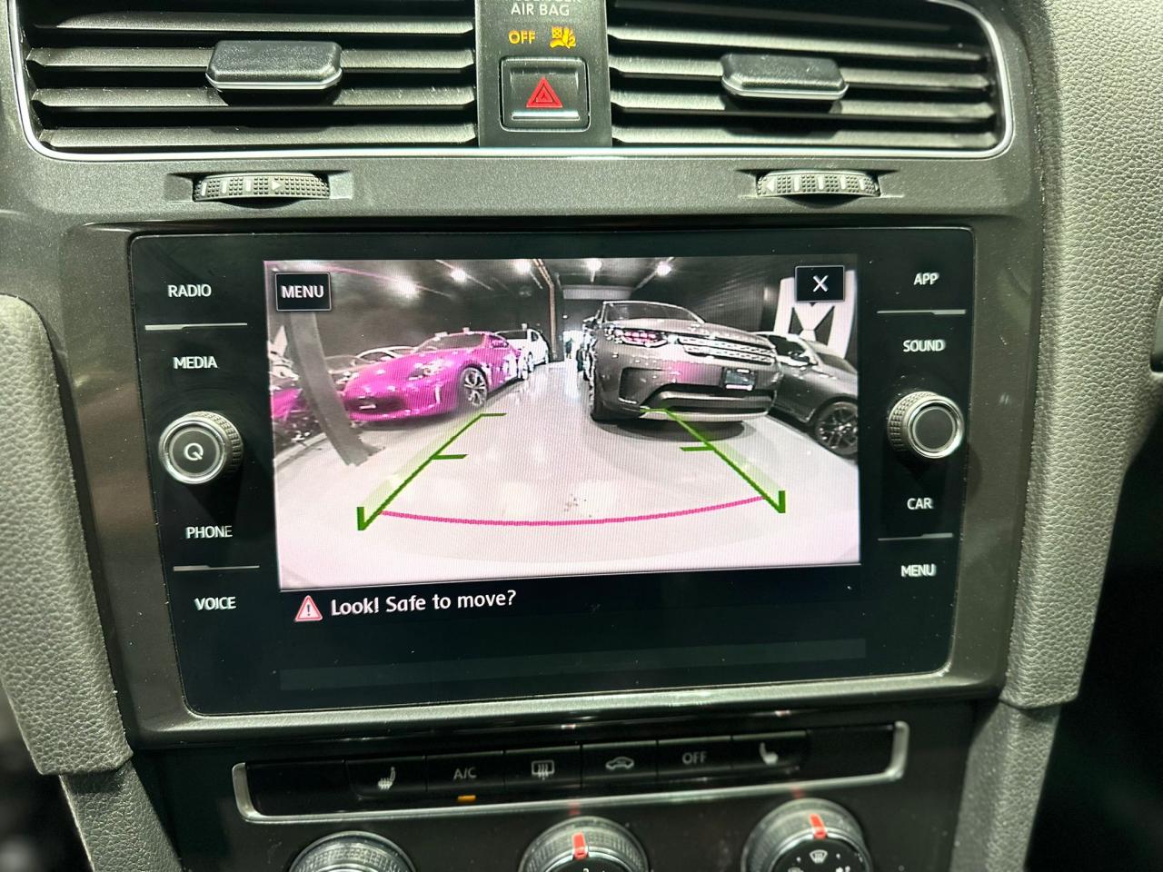 2018 Volkswagen Golf TRENDLINE - Photo #13