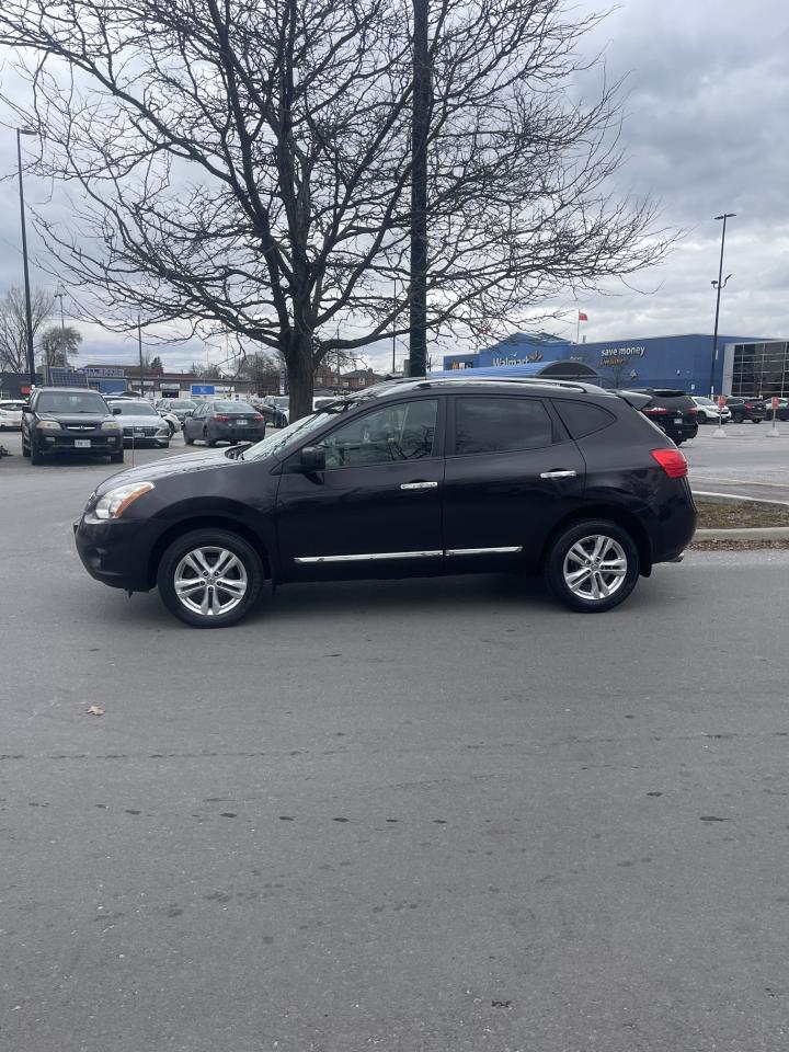 2012 Nissan Rogue SV   ALL WHEEL DRIVE - Photo #2