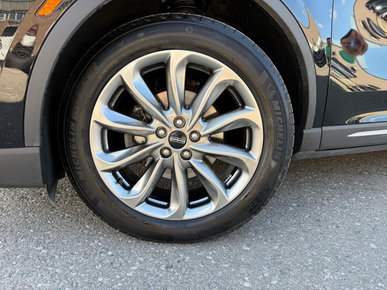 2021 Lincoln Corsair Standard Photo4