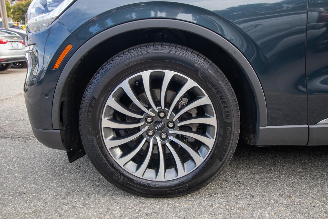 2023 Lincoln Aviator Reserve AWD Photo5