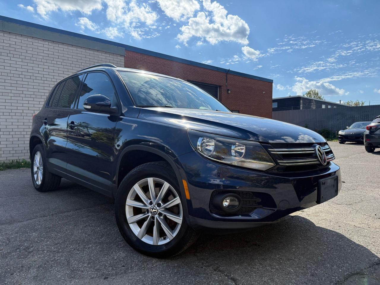 Used 2014 Volkswagen Tiguan Trendline AWD *SAFETY INCL*CLEAN CARFAX*1 OWNER* for sale in North York, ON