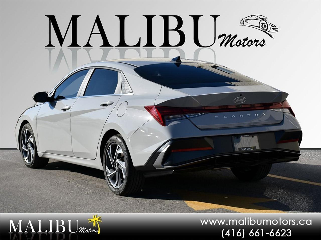 2025 Hyundai Elantra Luxury Photo