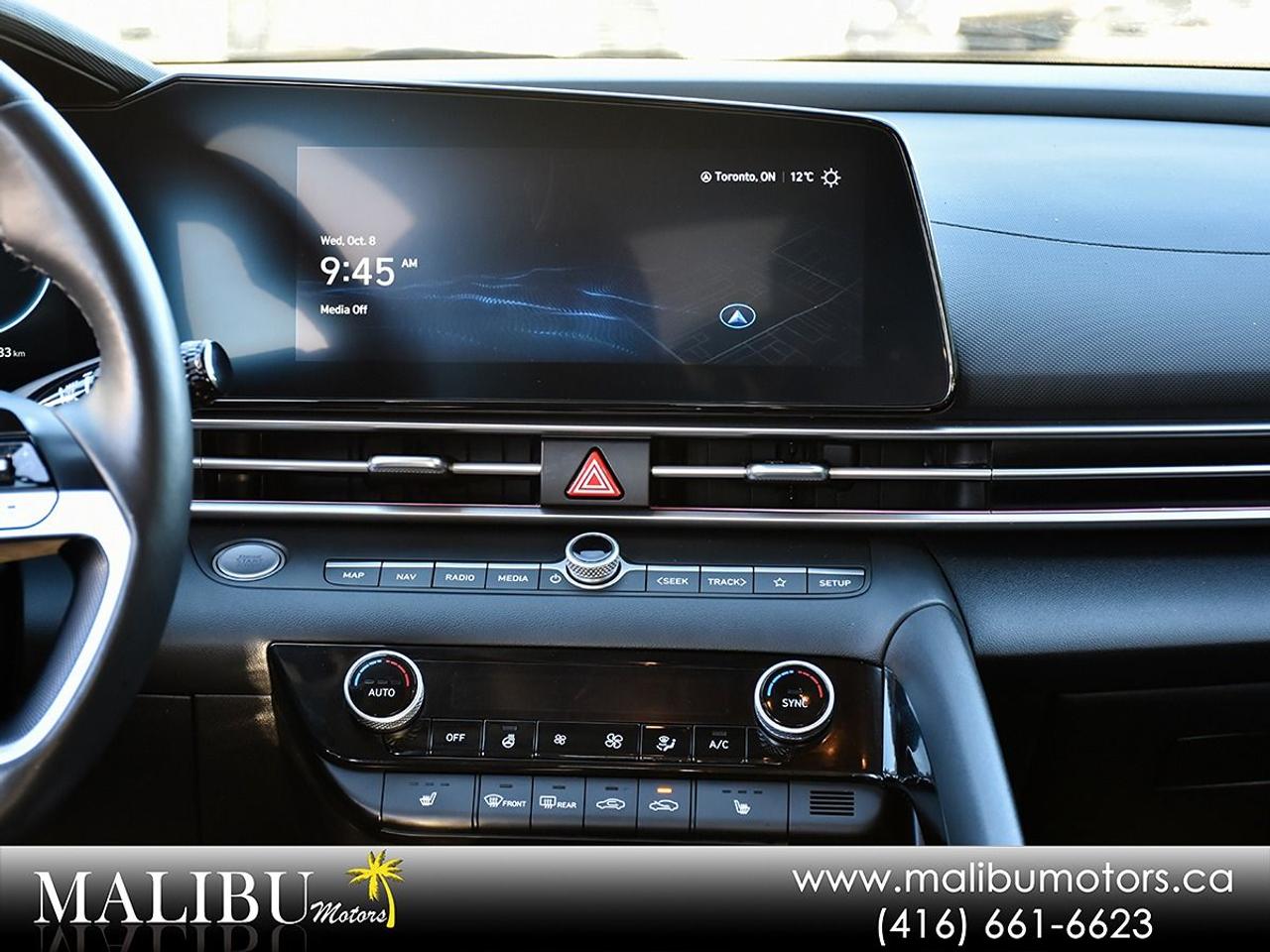 2025 Hyundai Elantra Luxury Photo