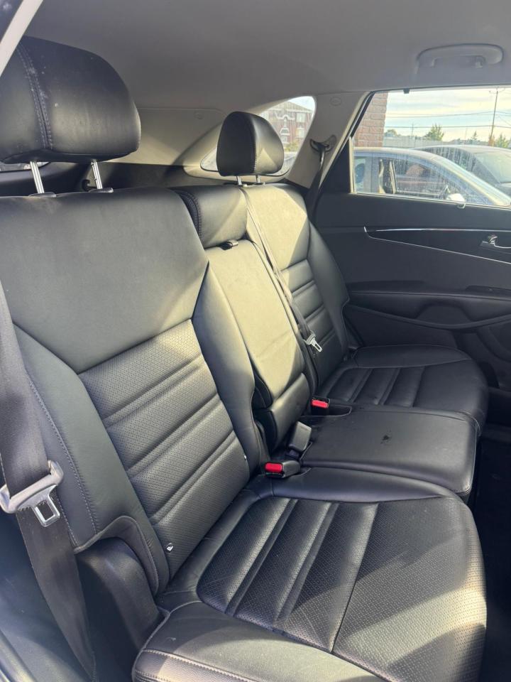 2018 Kia Sorento EX Turbo - Photo #16