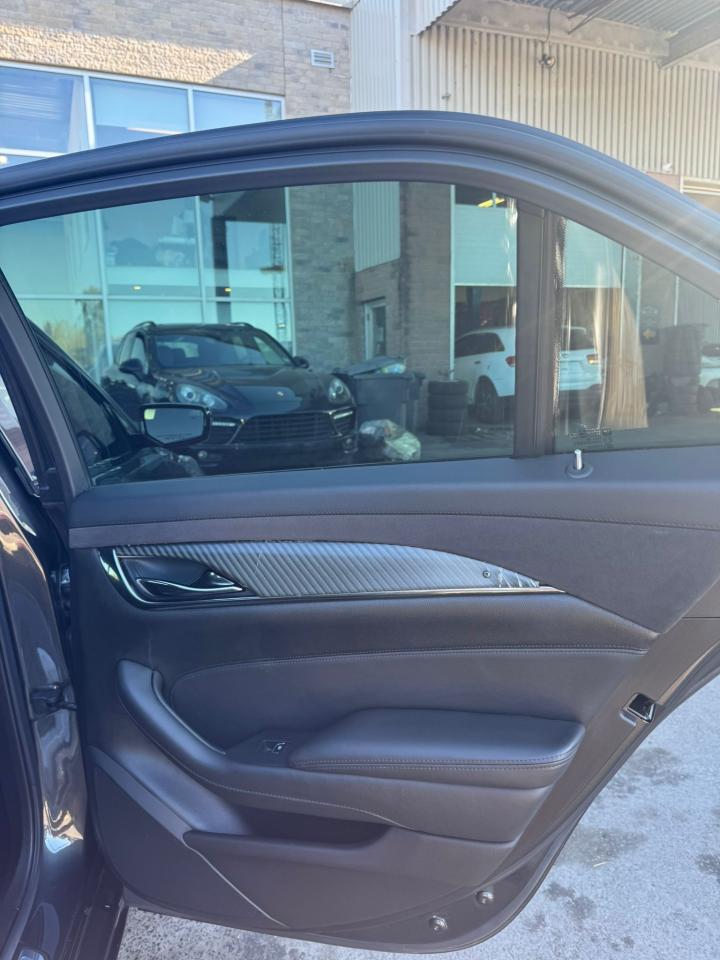 2017 Cadillac CTS 4dr Sdn 3.6L Luxury AWD - Photo #6