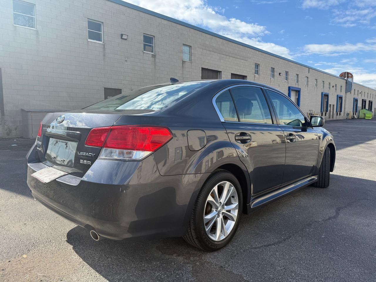 2013 Subaru Legacy 3.6R Limited AWD *SAFETY INCL*CLEAN CARFAX*AWD* - Photo #6