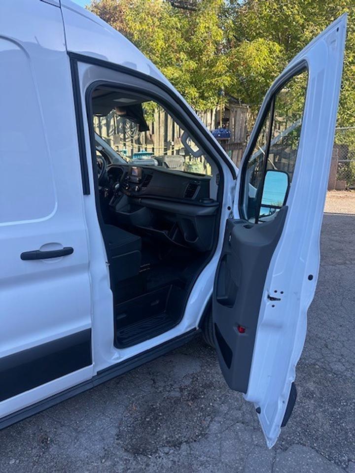 2022 Ford Transit Cargo Van TRY B 4 U BUY - AWD Refrigerated Van With Standby Photo