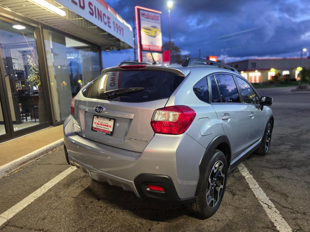 2016 Subaru XV Crosstrek Touring Package MANUAL | LOW KMS | ACCIDENT FREE Photo4