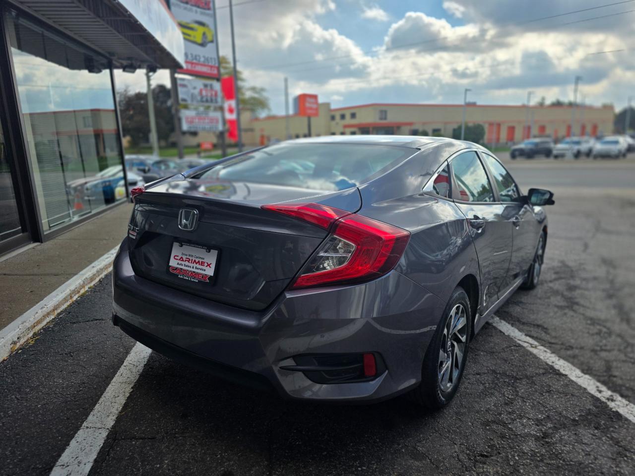 2017 Honda Civic EX Sunroof | Honda Sensing | LaneWatch | Backup Camera Photo4