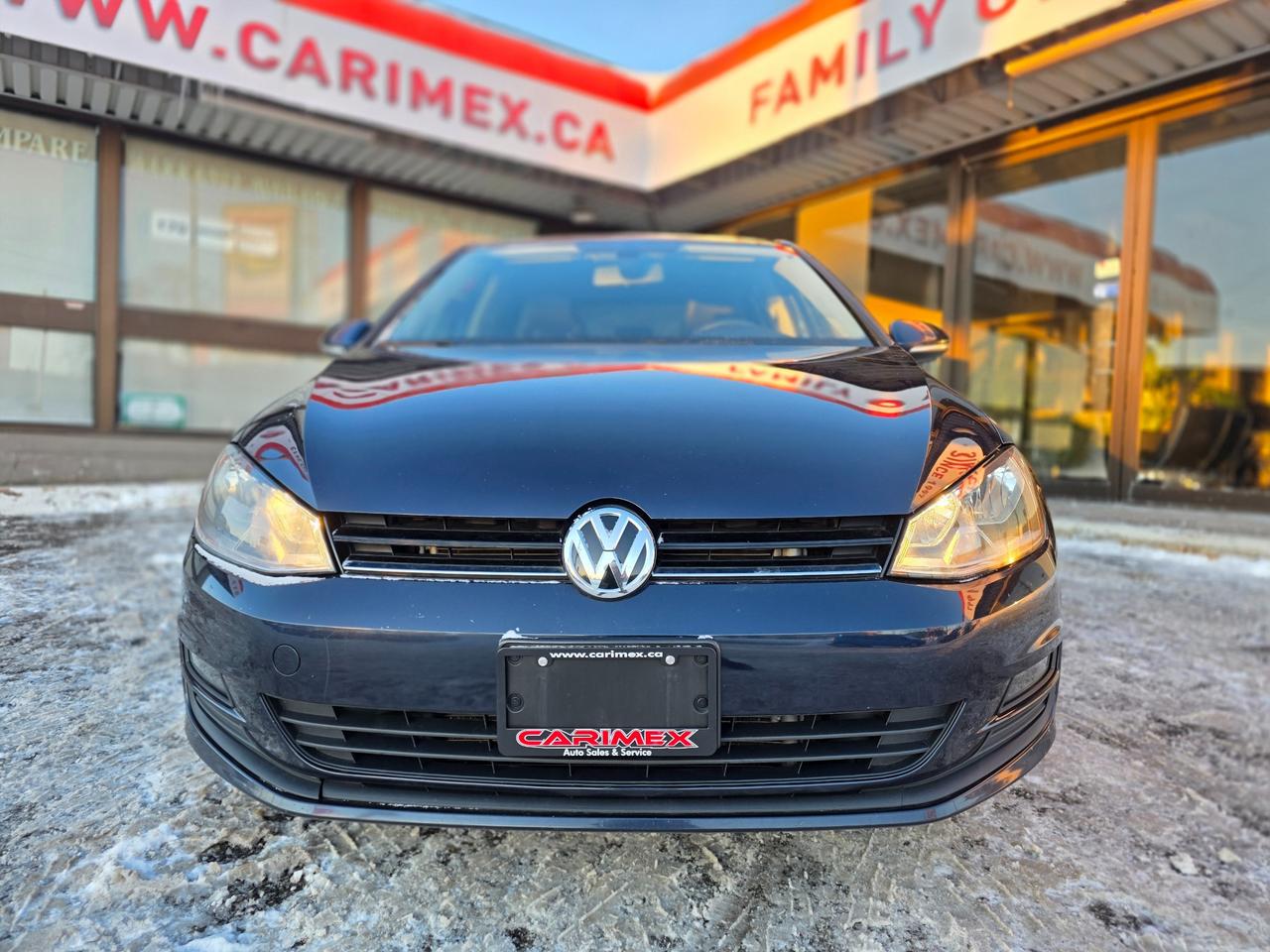 2017 Volkswagen Golf 1.8 TSI Comfortline Leather | Sunroof |BSM | Backup Camera |  Apple Car Play | Android Auto Photo