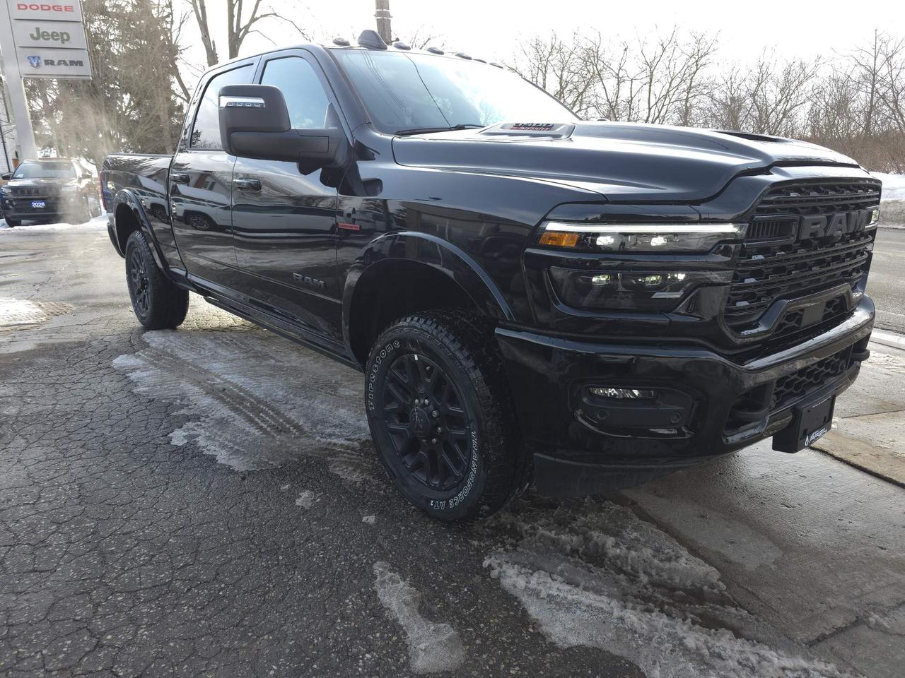 2026 RAM 3500 Limited NIGHT EDITION! 6.7L CUMMINS DIESEL! 0% FINANCING UP TO 60 MONTHS! Photo2
