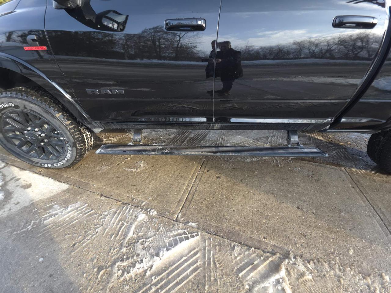 2026 RAM 3500 Limited NIGHT EDITION! 6.7L CUMMINS DIESEL! 0% FINANCING UP TO 60 MONTHS! Photo