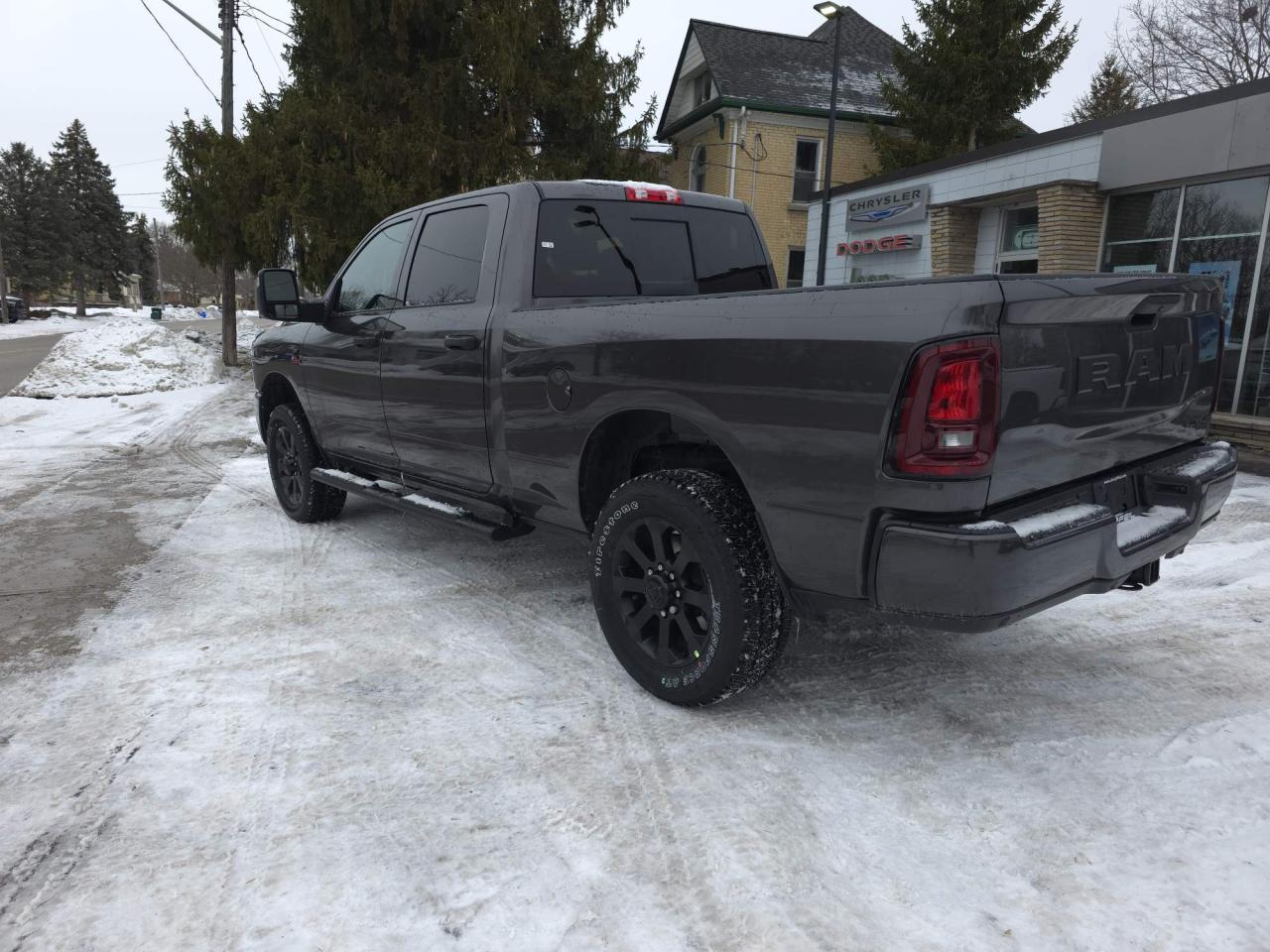 2026 RAM 2500 Tradesman 6.7 CUMMINS DIESEL! 10YR/160K POWER TRAIN WARRANTY! Photo