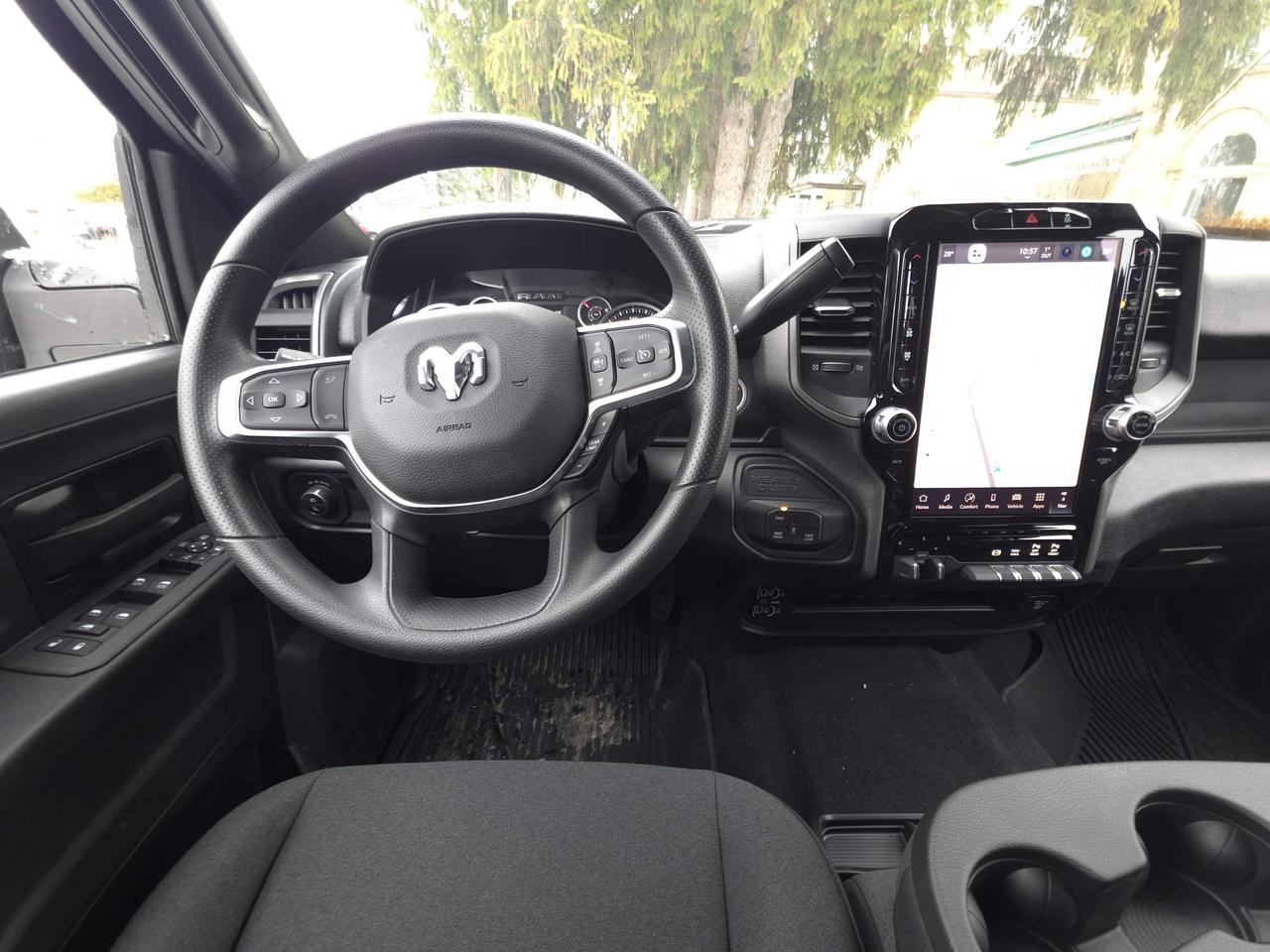 2026 RAM 2500 Tradesman 6.7 CUMMINS DIESEL! 10YR/160K POWER TRAIN WARRANTY! 0% FINANCING UP TO 60 MONTHS! Photo