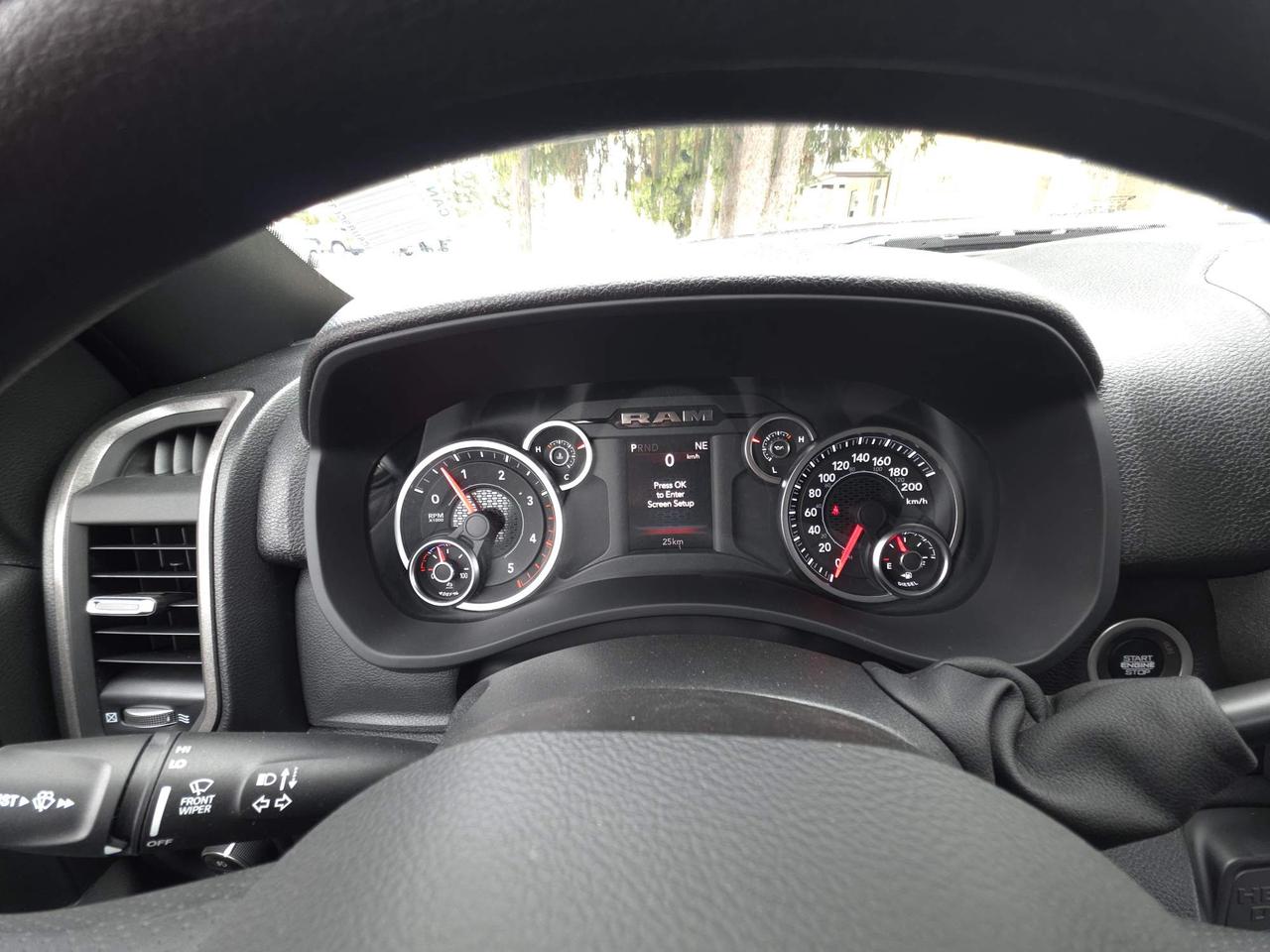 2026 RAM 2500 Tradesman 6.7 CUMMINS DIESEL! 10YR/160K POWER TRAIN WARRANTY! 0% FINANCING UP TO 60 MONTHS! Photo