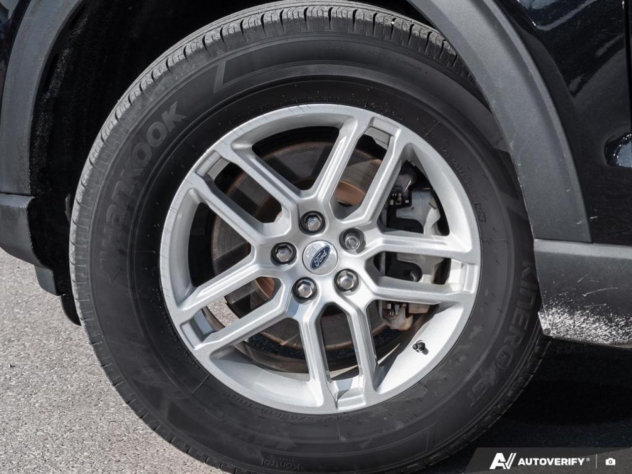 2025 Ford Explorer Active Photo