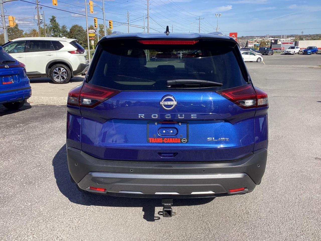 2023 Nissan Rogue SL Photo3