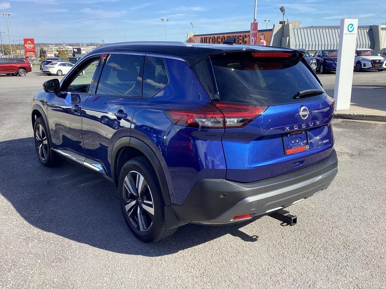 2023 Nissan Rogue SL Photo