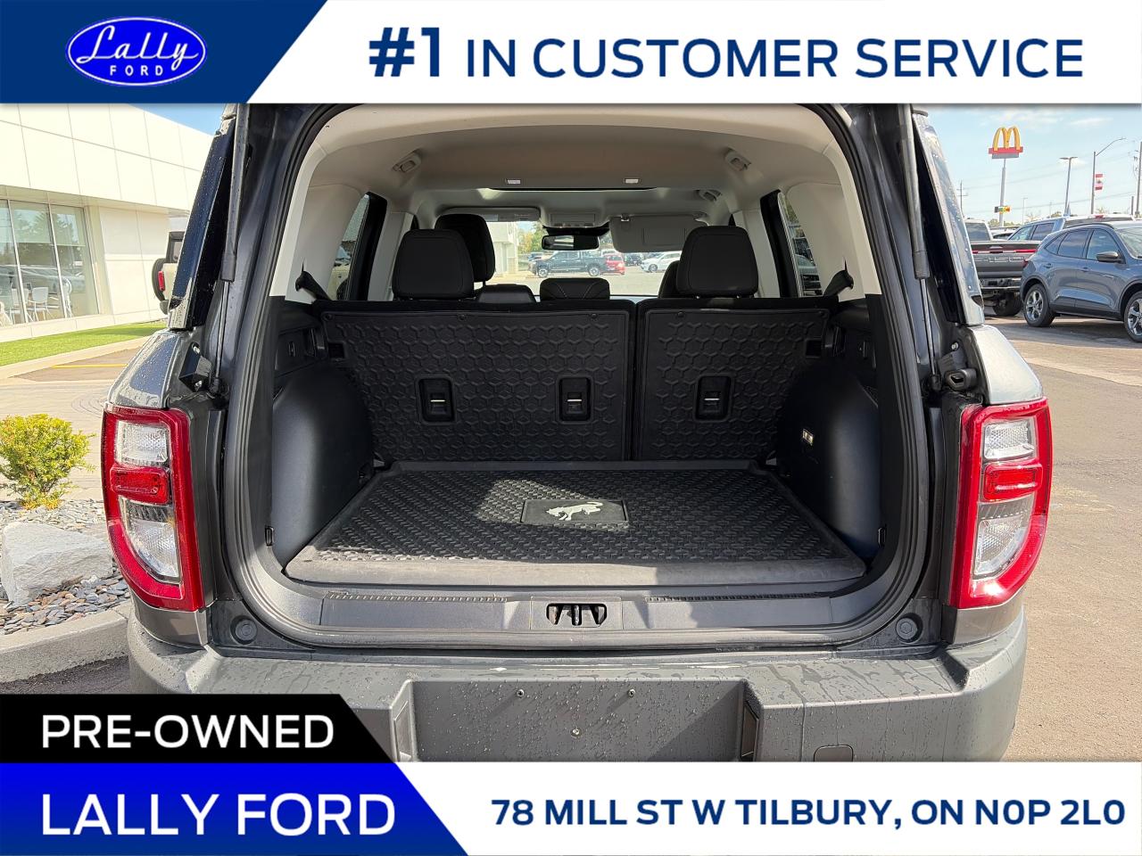 2023 Ford Bronco Sport Big Bend Low Kms, Local Trade!! Photo4