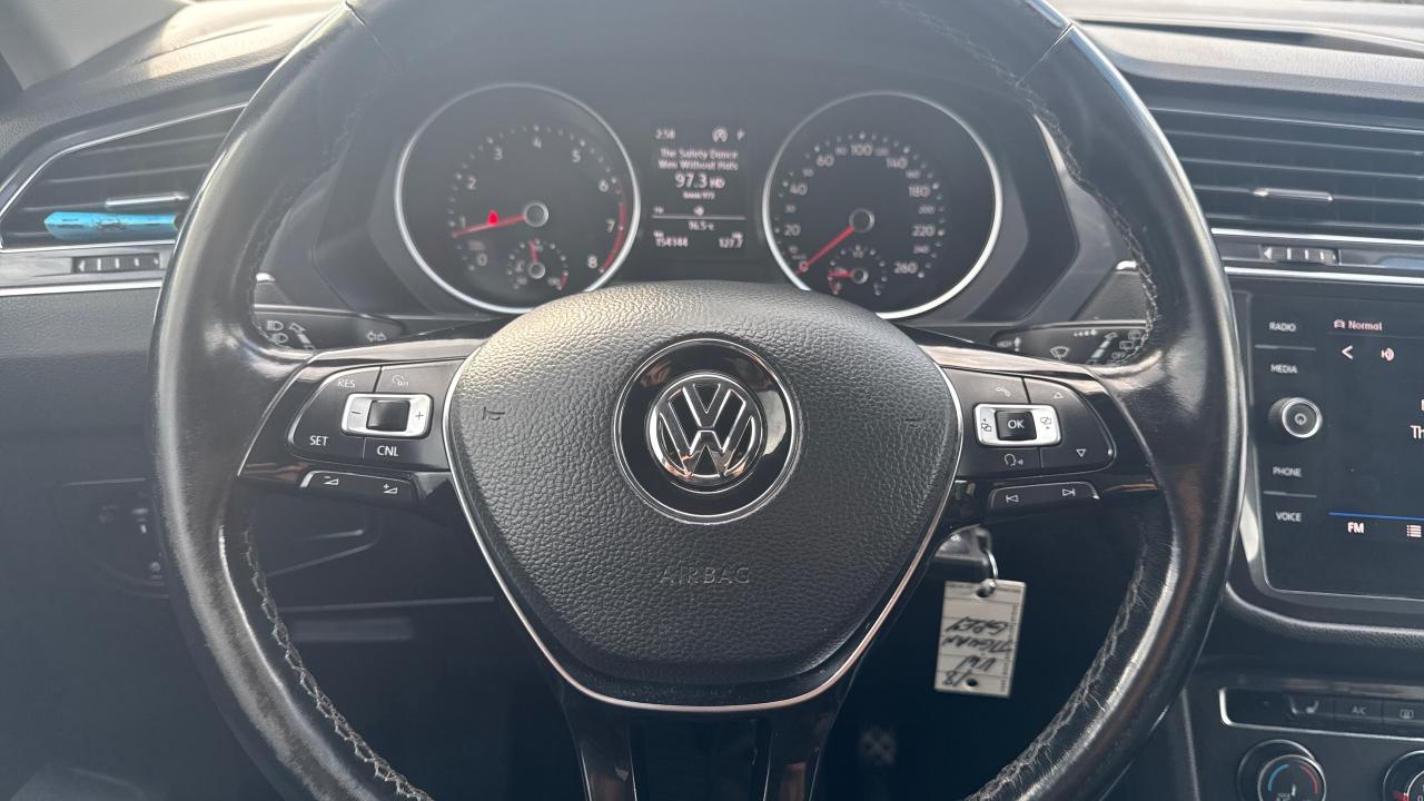 2018 Volkswagen Tiguan Trendline Photo