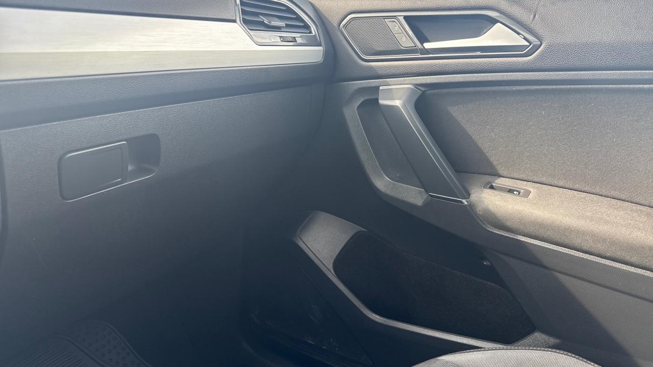 2018 Volkswagen Tiguan Trendline Photo