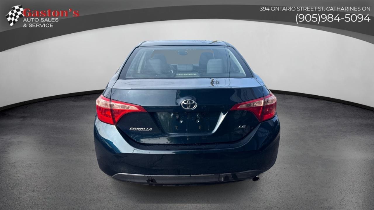 2019 Toyota Corolla LE Photo3