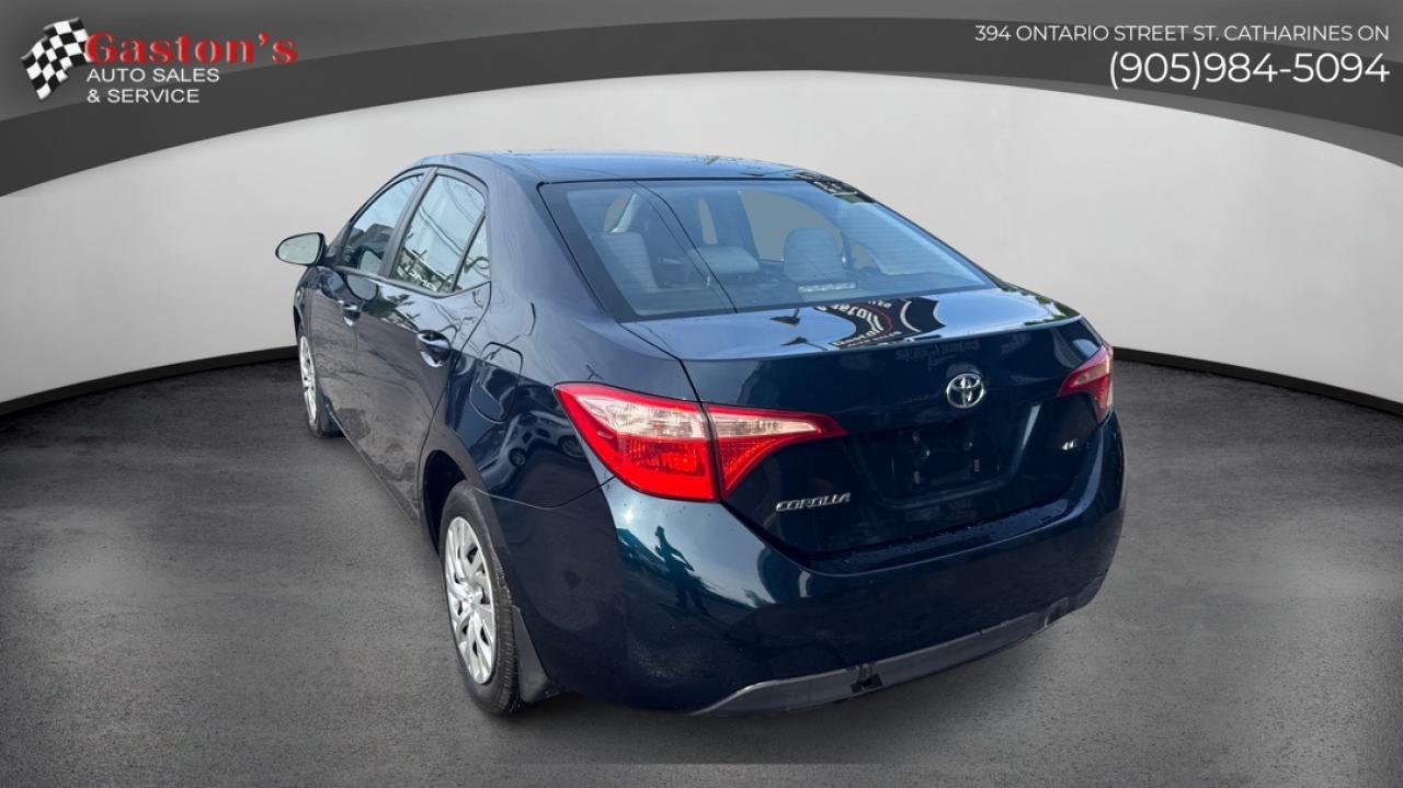 2019 Toyota Corolla LE Photo4