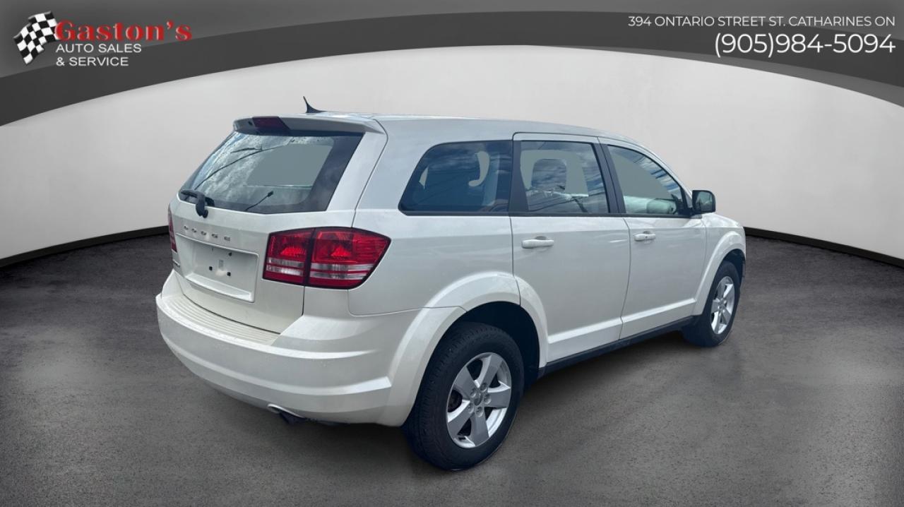 2013 Dodge Journey Canada Value Pkg Photo2