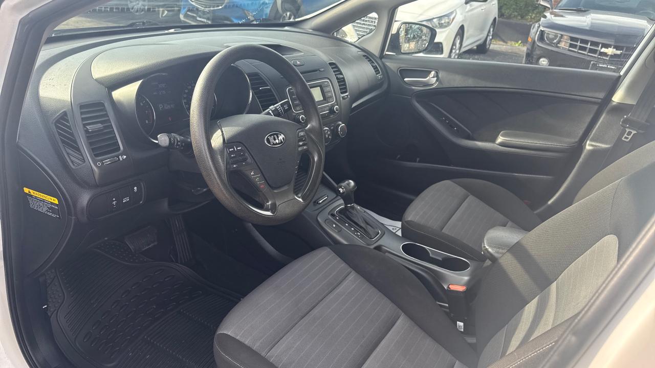 2015 Kia Forte LX Photo
