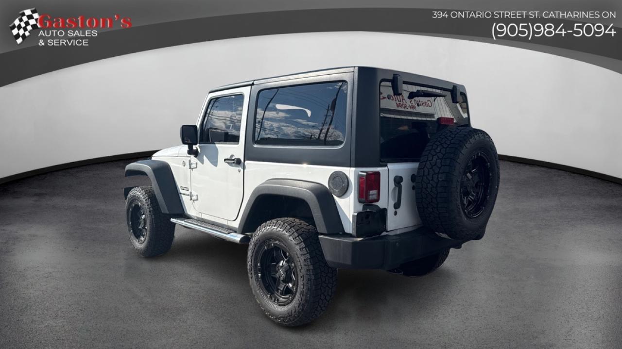 2014 Jeep Wrangler SPORT Photo4