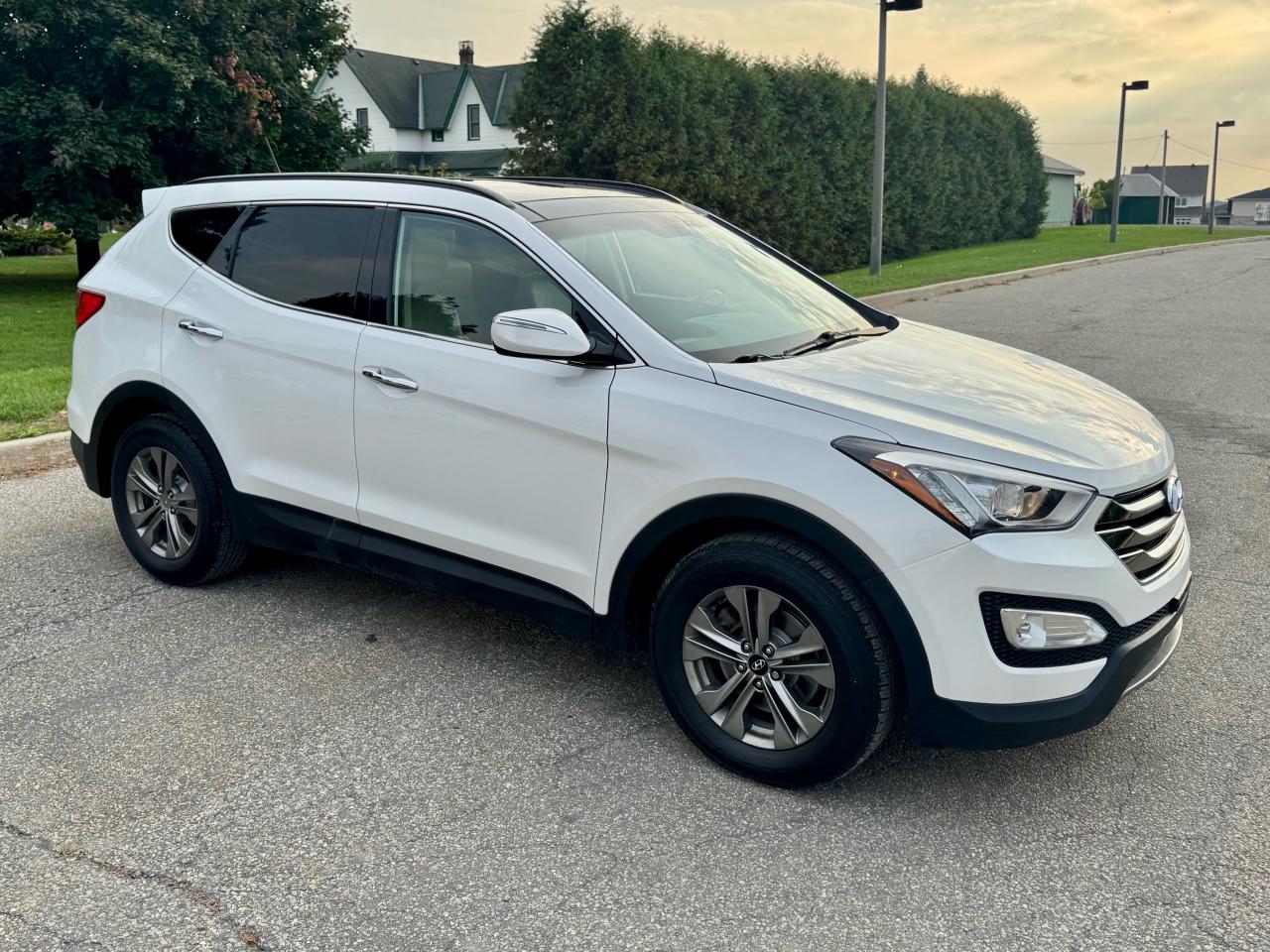 2016 Hyundai Santa Fe Sport AWD  2.4L Certified - Photo #2