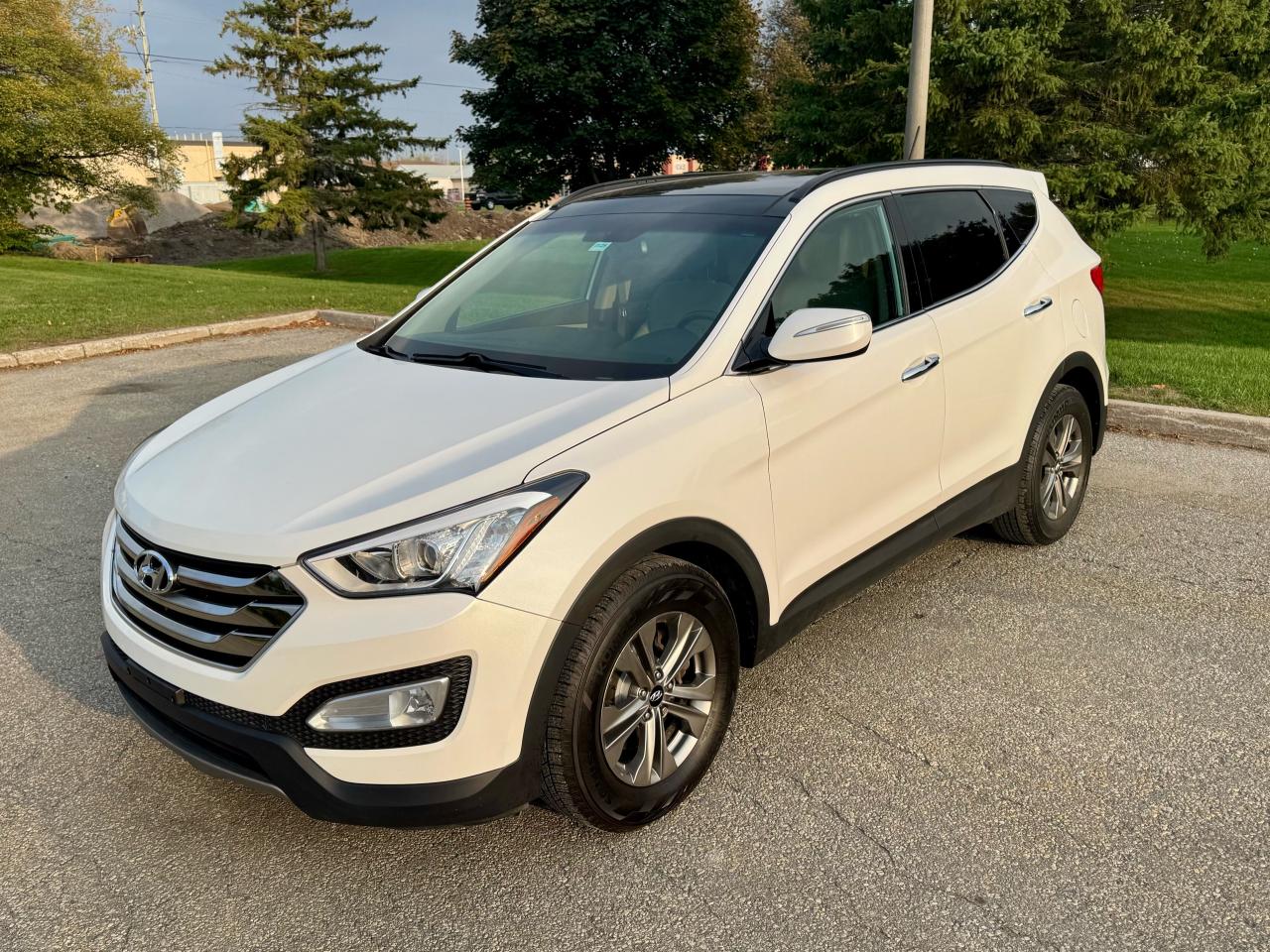 Used 2016 Hyundai Santa Fe Sport AWD  2.4L Certified for sale in Gloucester, ON