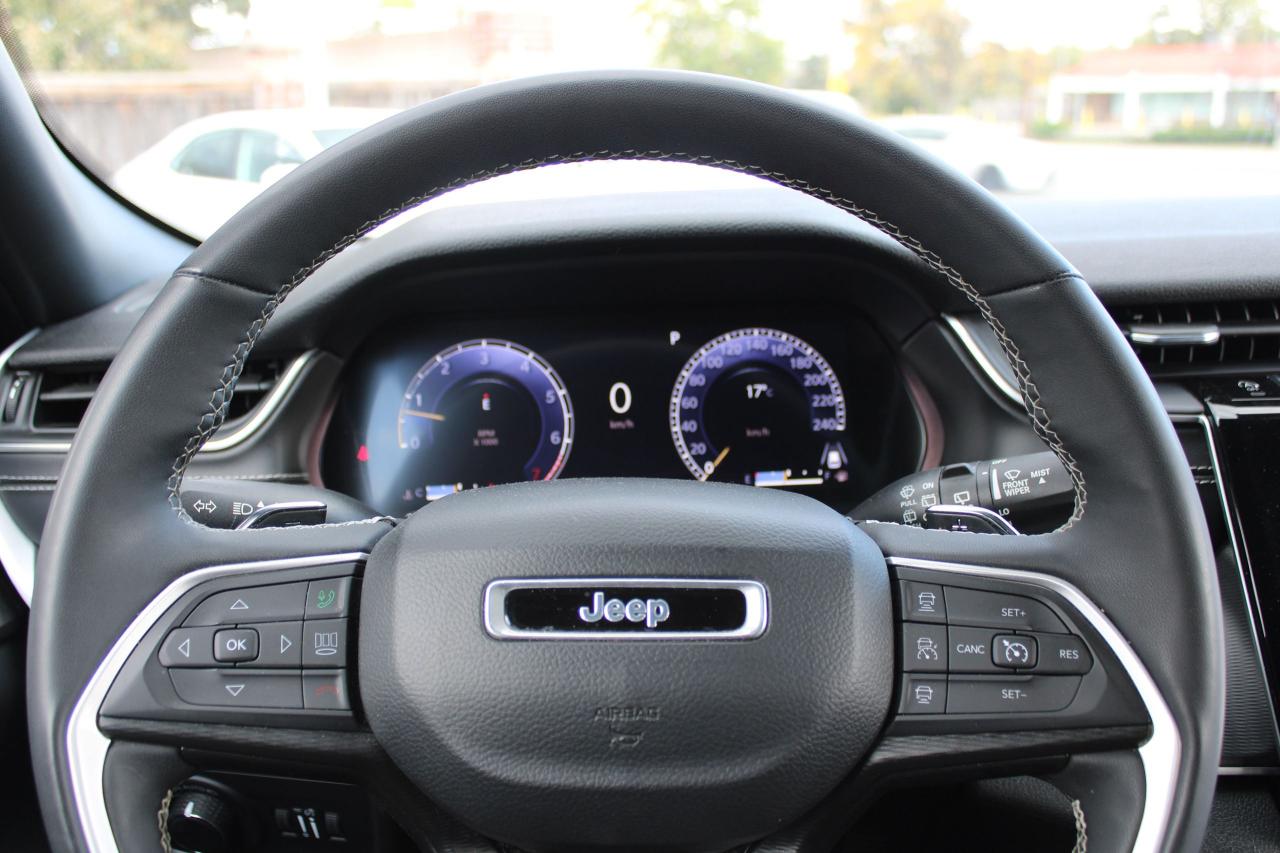 2023 Jeep Grand Cherokee ALTITUDE 4X4 - Photo #9