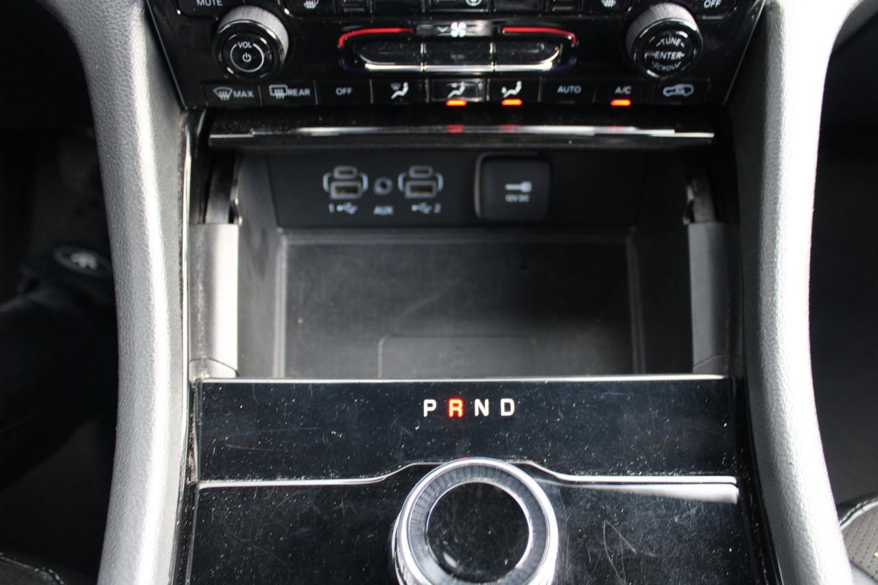 2023 Jeep Grand Cherokee ALTITUDE 4X4 - Photo #16
