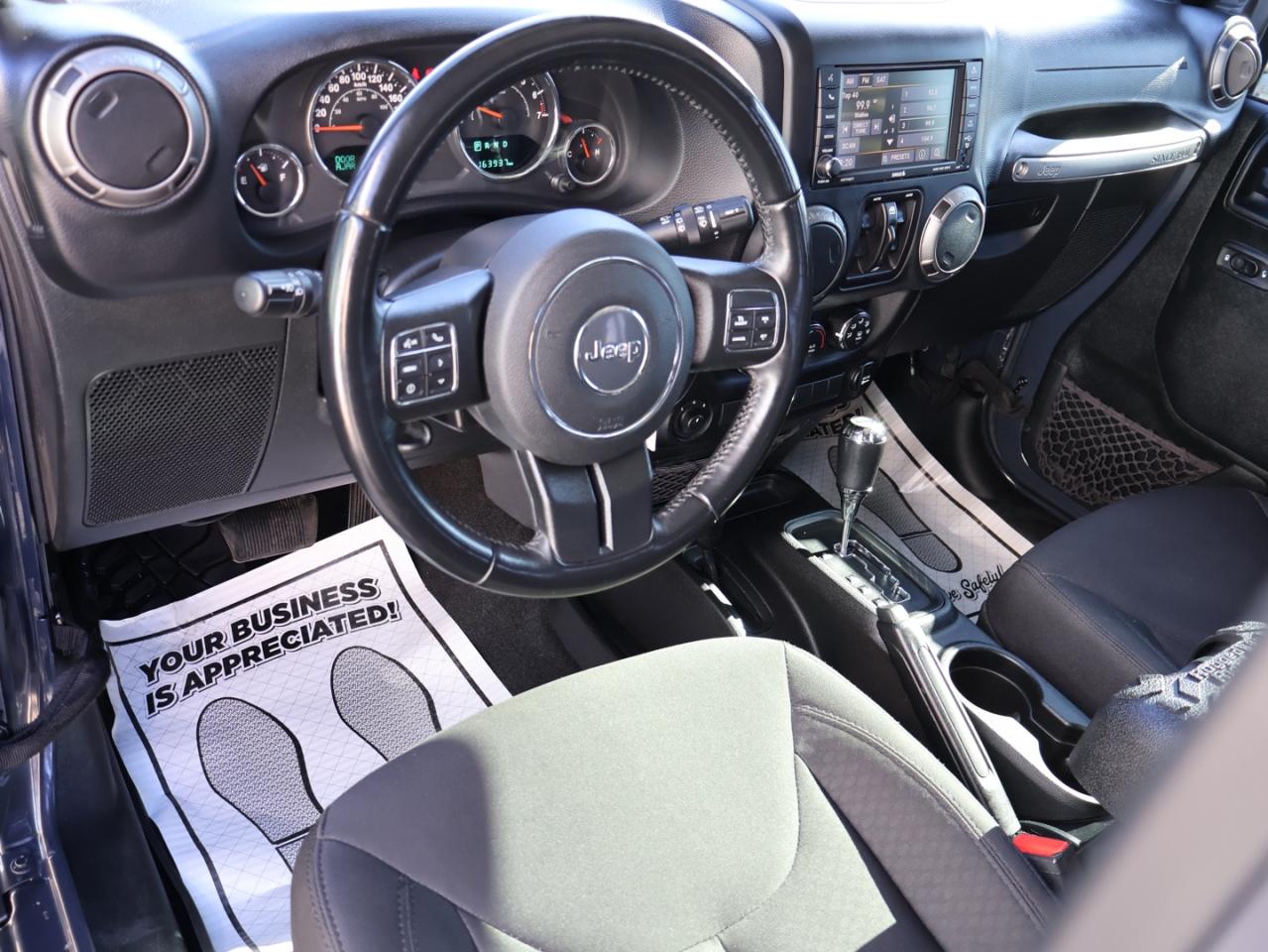 2018 Jeep Wrangler V6 JK UNLIMITED WILLYS 4WD CERTIFIED *ACCIDENT FREE* BLUETOOTH CRUISE ALLOYS - Photo #9