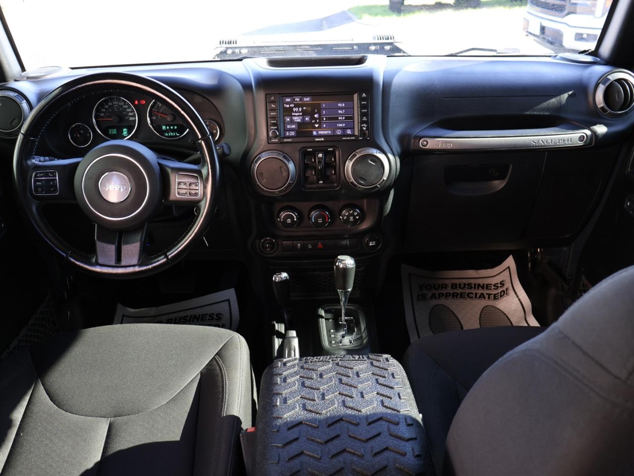 2018 Jeep Wrangler V6 JK UNLIMITED WILLYS 4WD CERTIFIED *ACCIDENT FREE* BLUETOOTH CRUISE ALLOYS - Photo #11