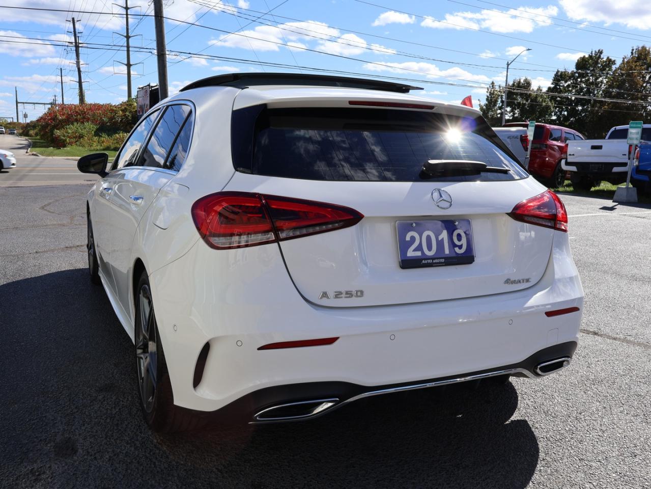 2019 Mercedes-Benz A-Class A 250 4MATIC AWD CERTIFIED CAMERA NAV BLUETOOTH LEATHER HEATED SEATS PANO ROOF CRUISE ALLOYS Photo4