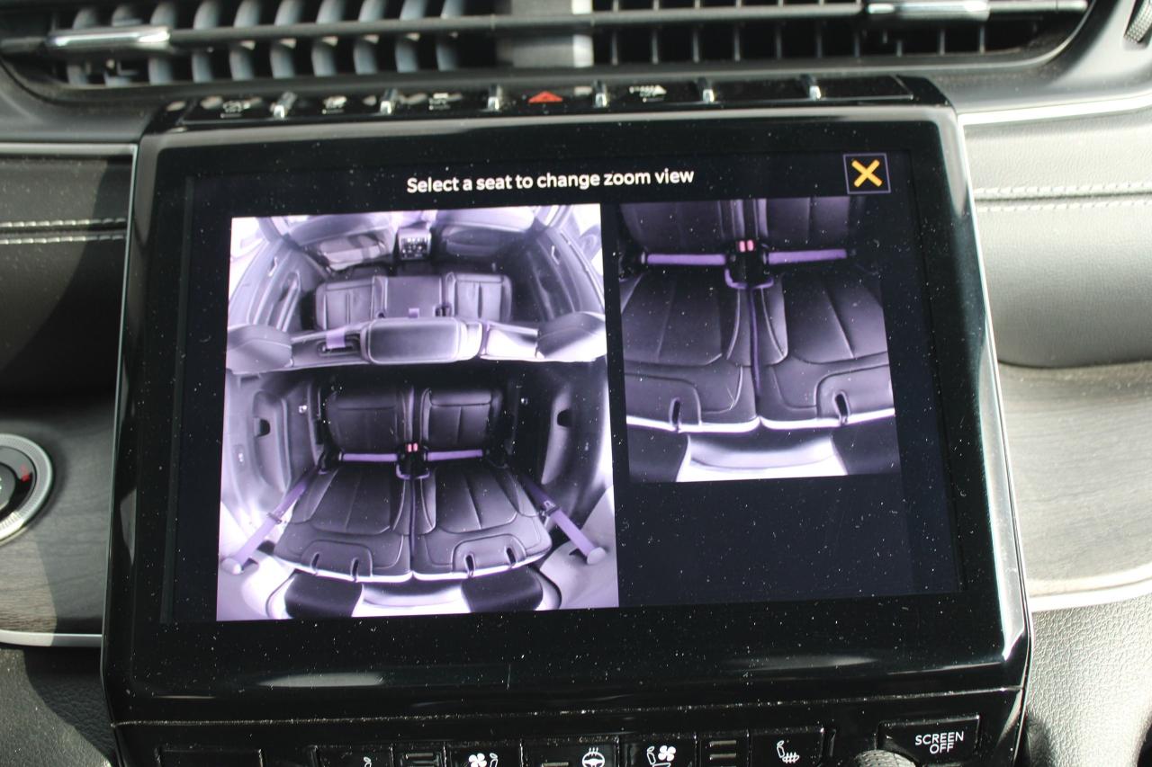 2023 Jeep Grand Cherokee L Limited 4x4 - Photo #12