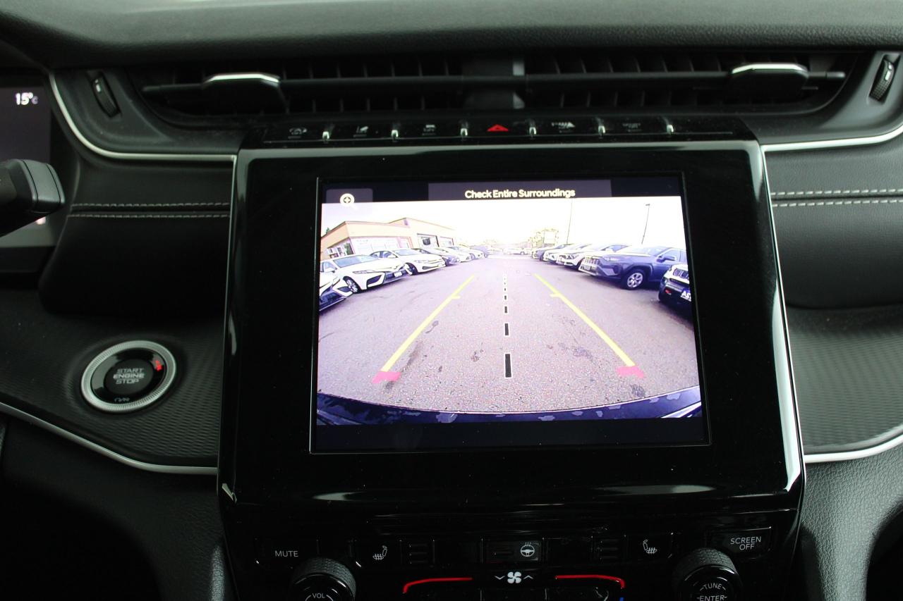 2023 Jeep Grand Cherokee Laredo - Photo #10