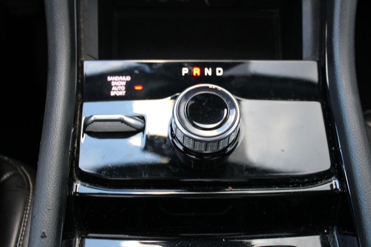2023 Jeep Grand Cherokee L Limited 4x4 - Photo #7