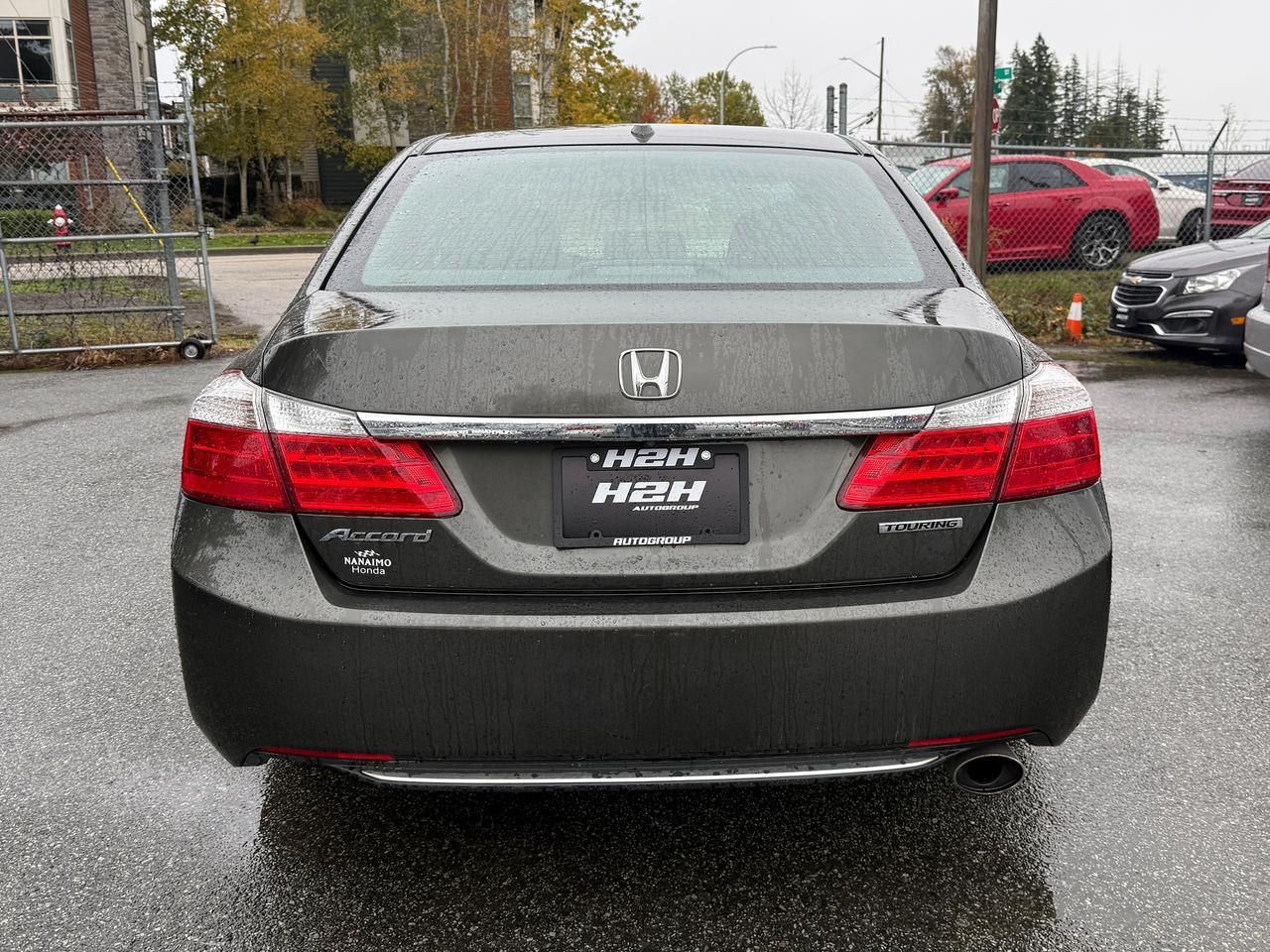 2015 Honda Accord Touring FINANCING AVAILABLE Photo5