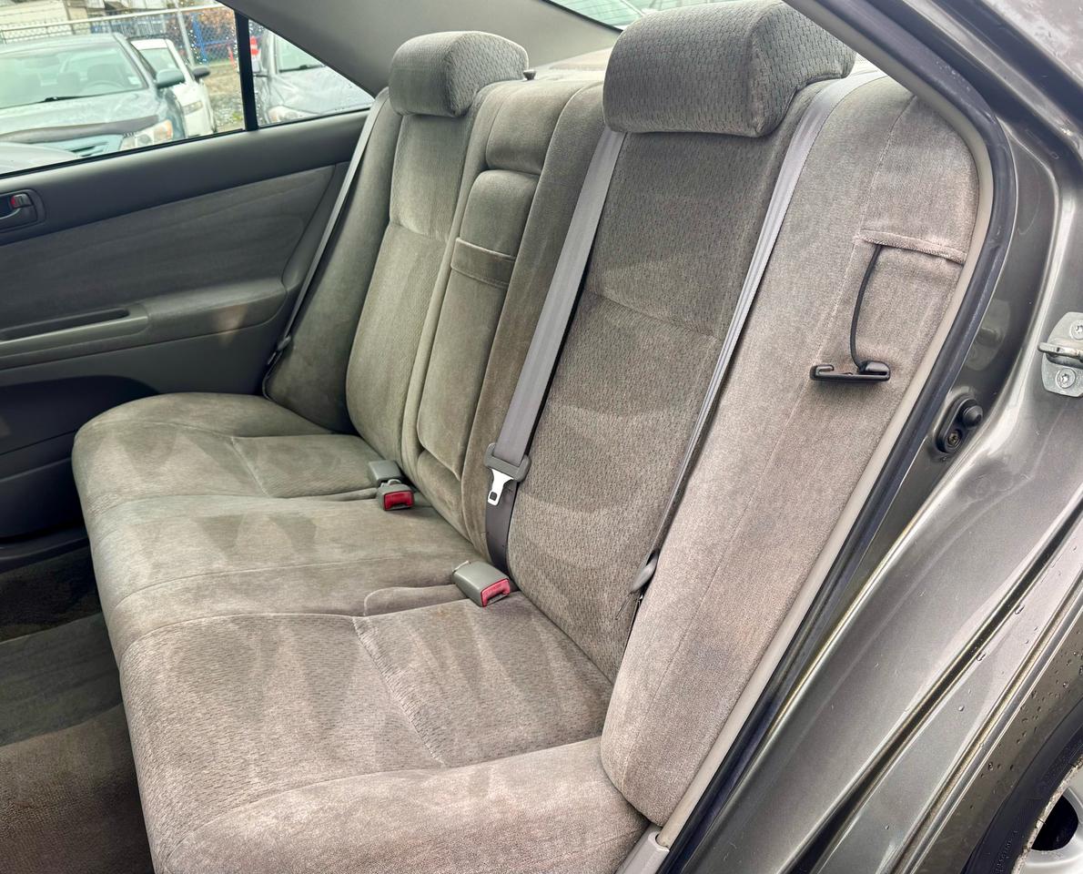 2003 Toyota Camry FINANCING AVAILABLE Photo14