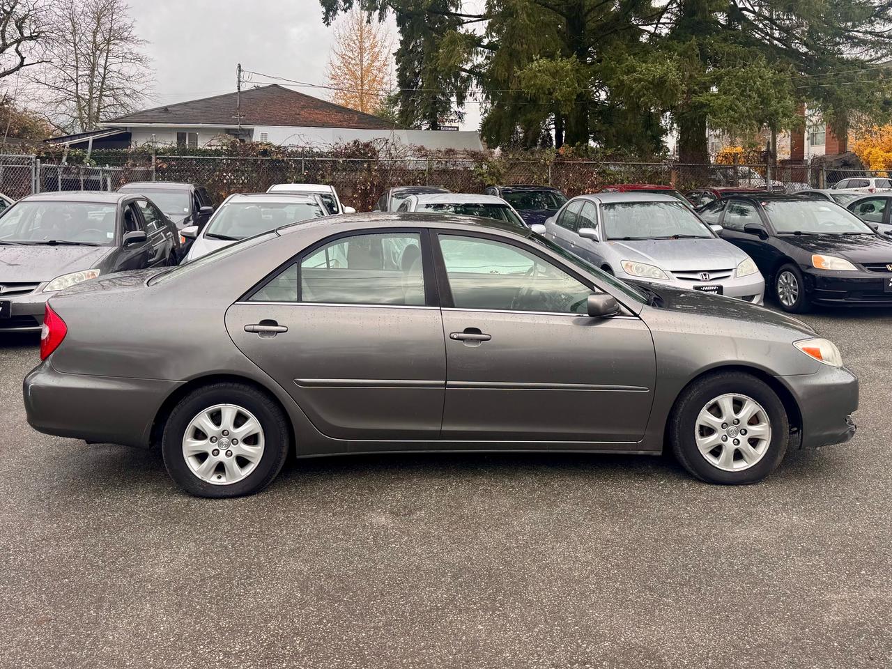 2003 Toyota Camry FINANCING AVAILABLE Photo4