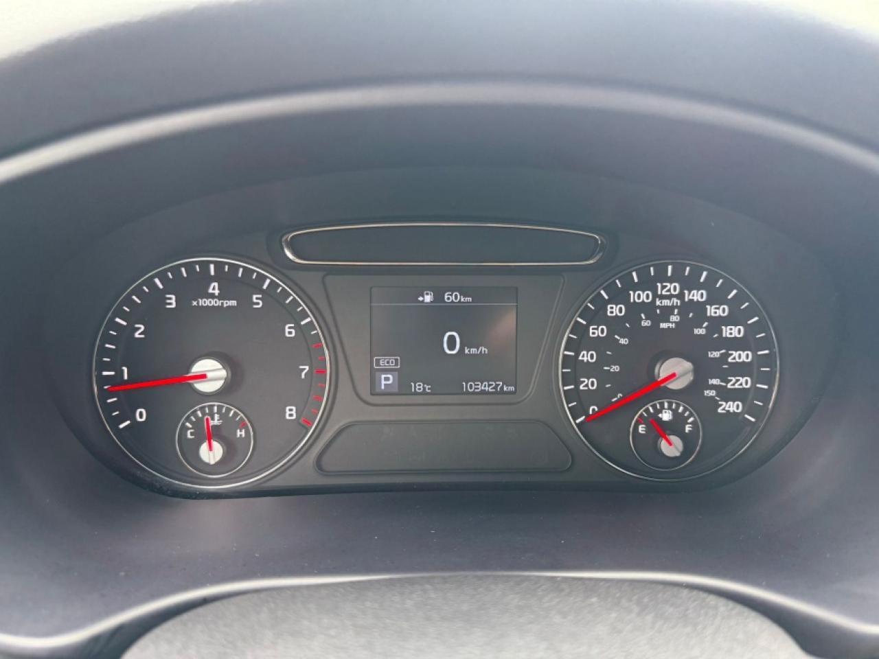 2020 Kia Sorento V6 AWD/ 7PASSENGER/ BLINDSPOT SIGNALS/ REAR CAMERA - Photo #11