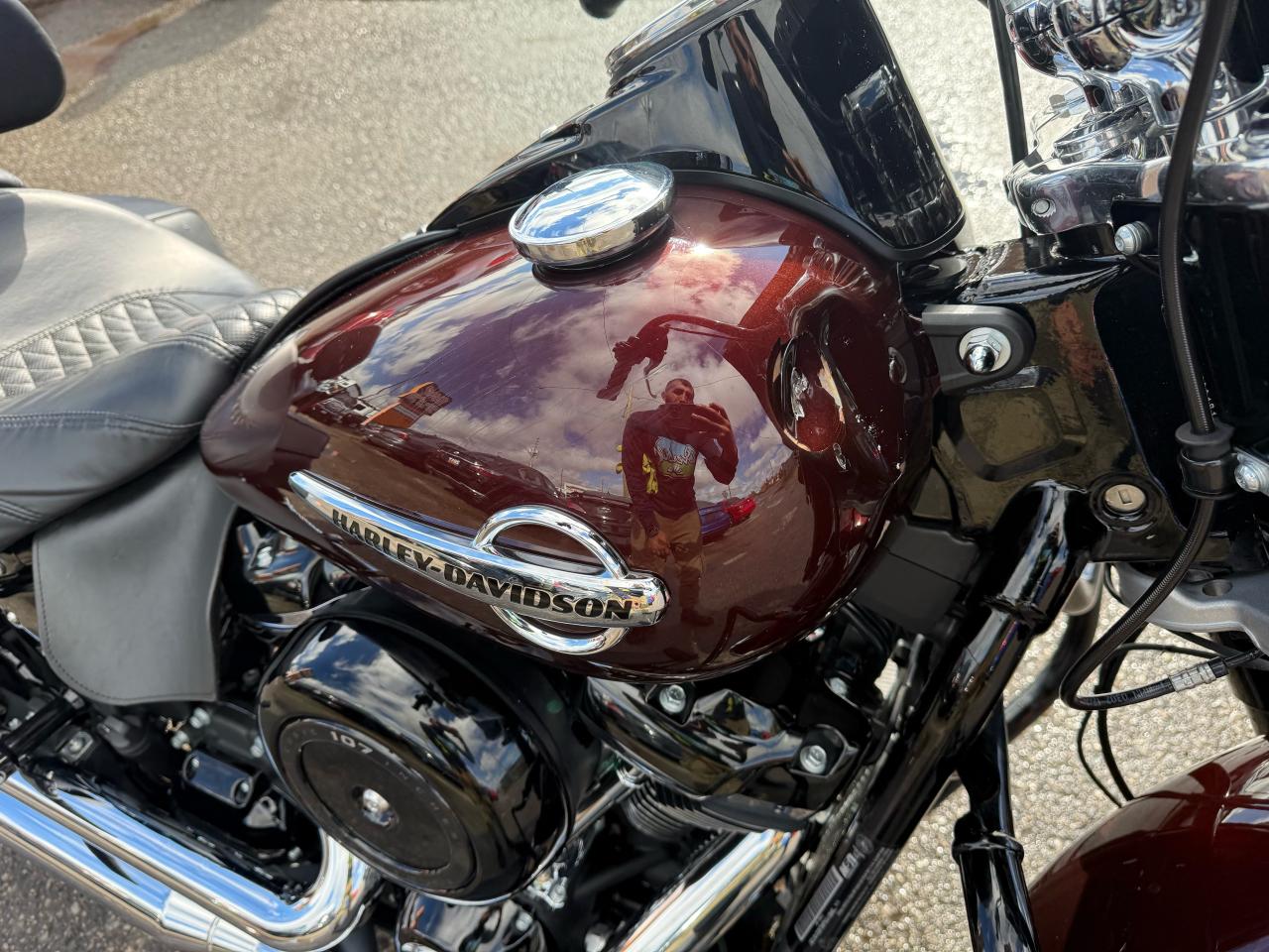 2018 Harley-Davidson Heritage Classic 107 BAGS, BACK REST, WINDSCREEN, ONLY 19KMS, AS IS - Photo #14
