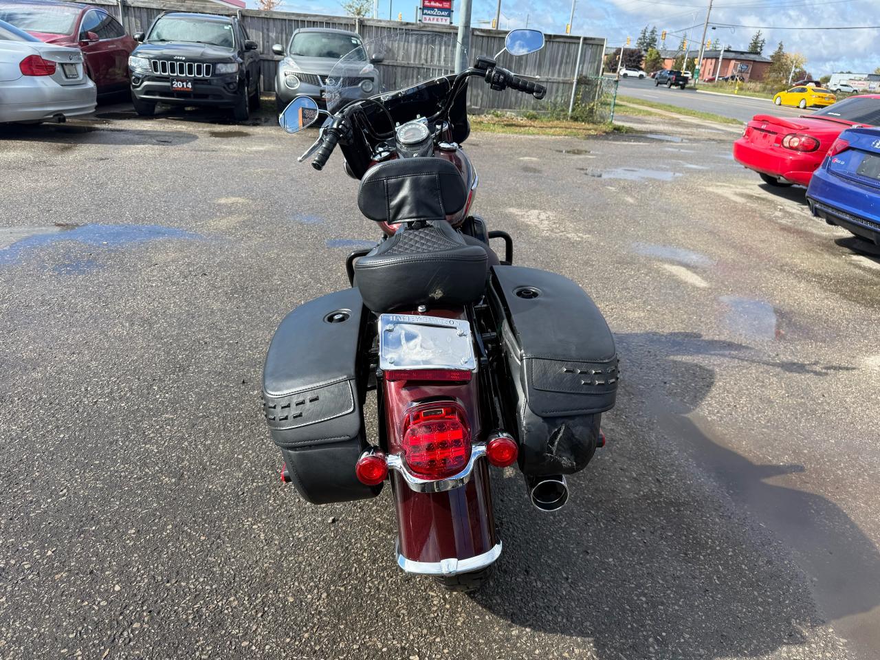 2018 Harley-Davidson Heritage Classic 107 BAGS, BACK REST, WINDSCREEN, ONLY 19KMS, AS IS - Photo #4