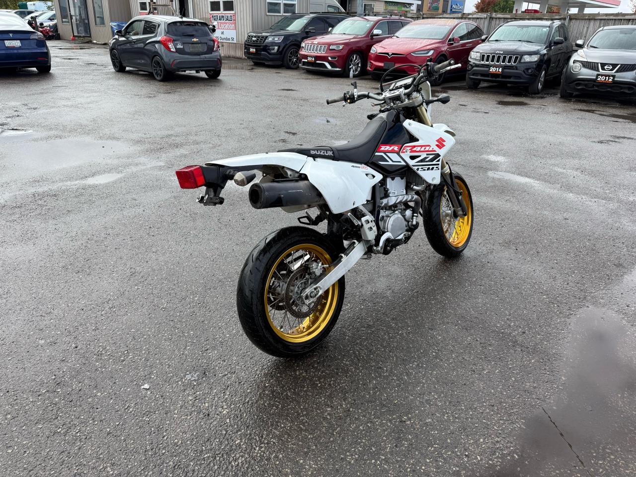 2019 Suzuki DRZ-400 SM, DUAL SPORT, SUPERMOTO, GOLD WHEELS Photo4