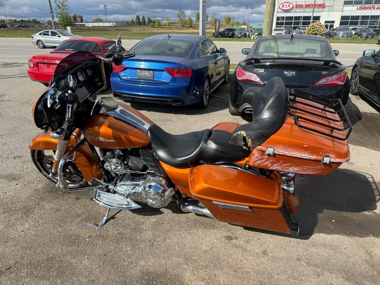 2015 Harley-Davidson Street Glide 103CI, 6SPD, MANY UPGRADES, LIGHT DAMAGE, AS IS - Photo #3