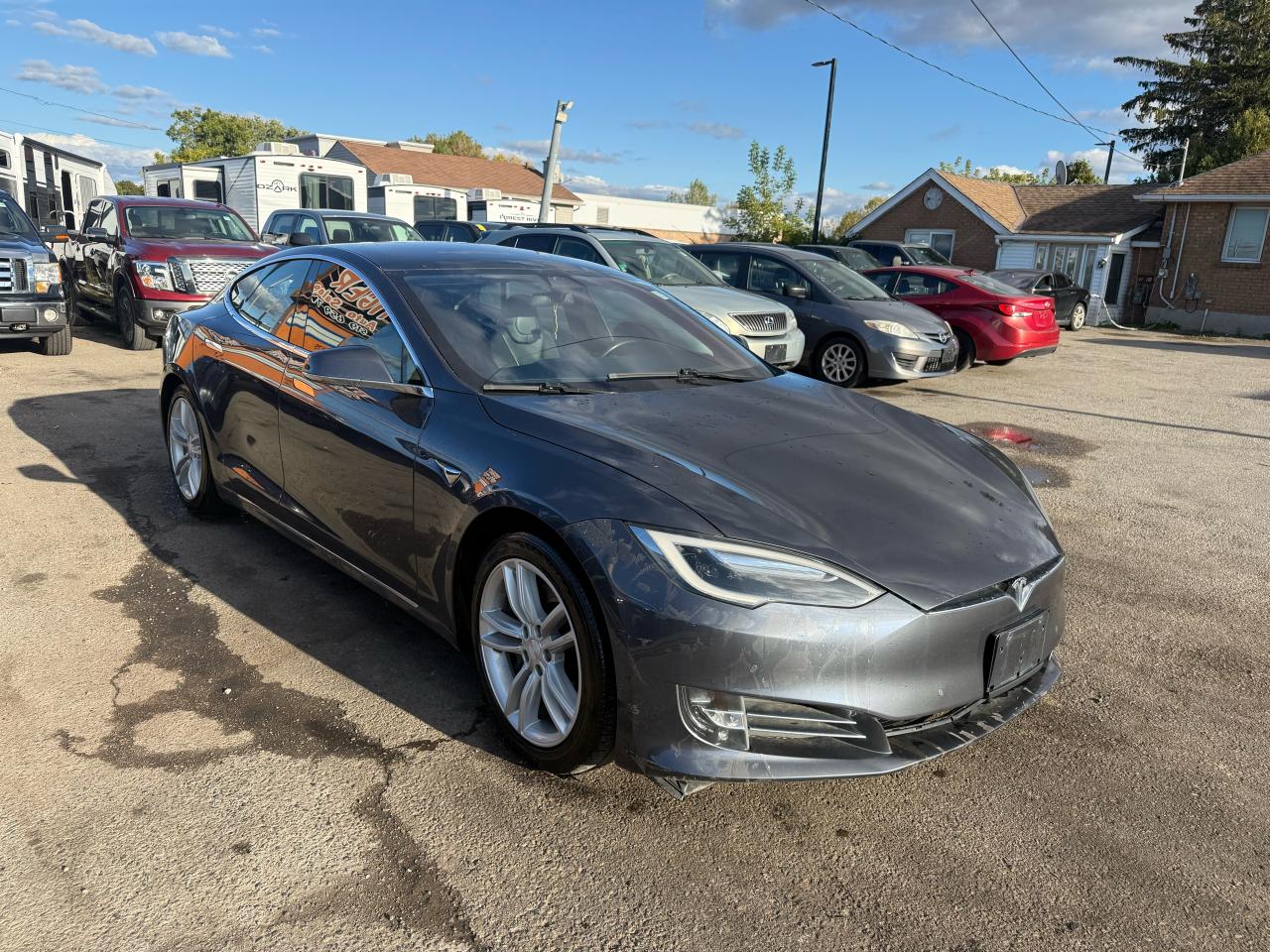2017 Tesla Model S SALVAGE TITLE, 75D, LIGHT DAMAGE, DRIVES GREAT - Photo #5